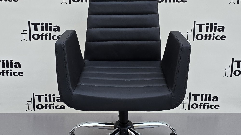 Maria Bekleme Koltuğu Siyah Krom Yonca Sabit Ayak